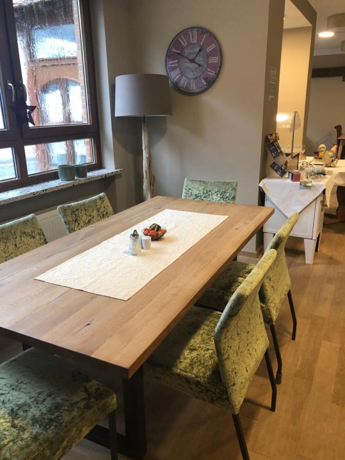 Hotel Restaurant Zum Schwanen Bruchköbel Exteriör bild
